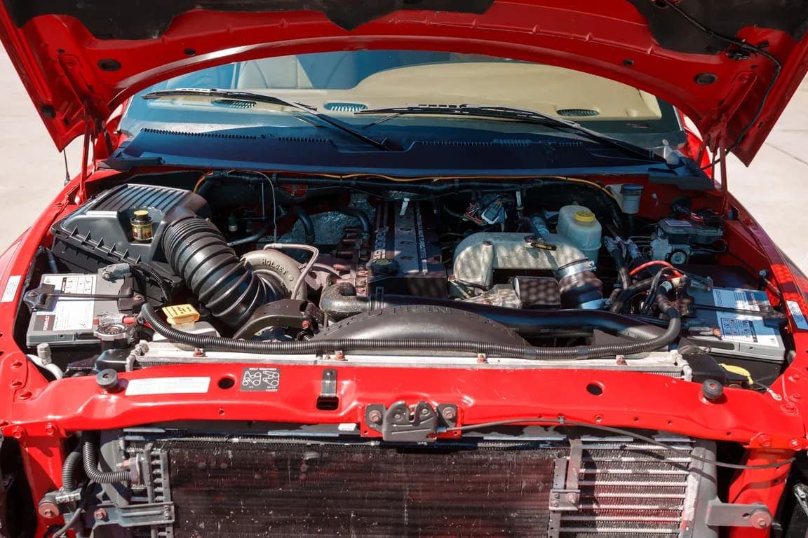2001 Dodge Ram 3500, view