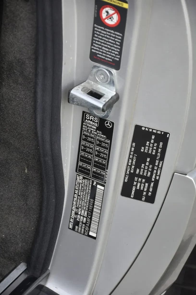 2001 Mercedes-Benz SL500, view