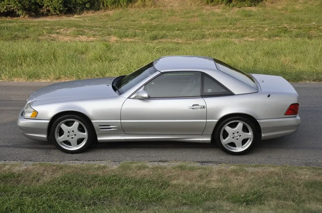 2001 Mercedes-Benz SL500, view