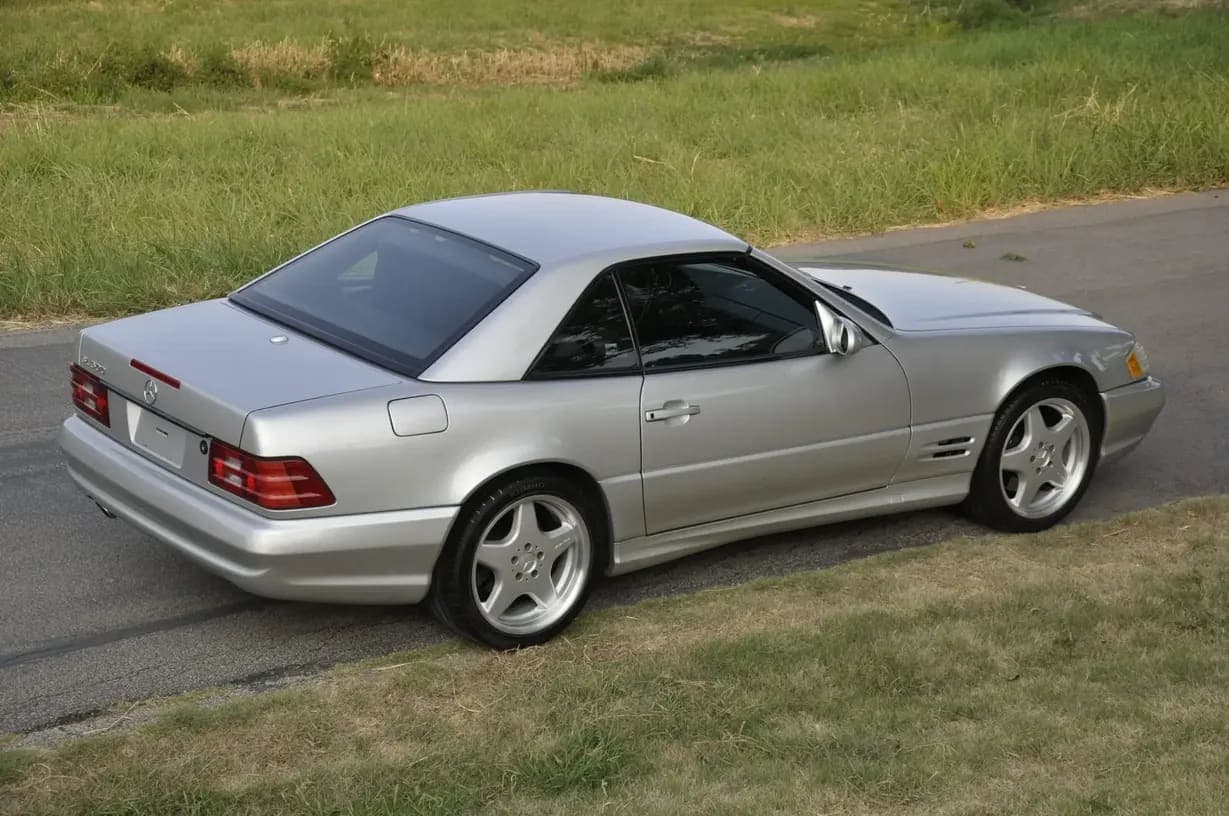 2001 Mercedes-Benz SL500, view