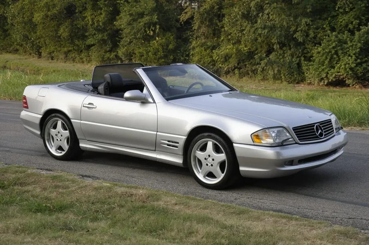 2001 Mercedes-Benz SL500, view