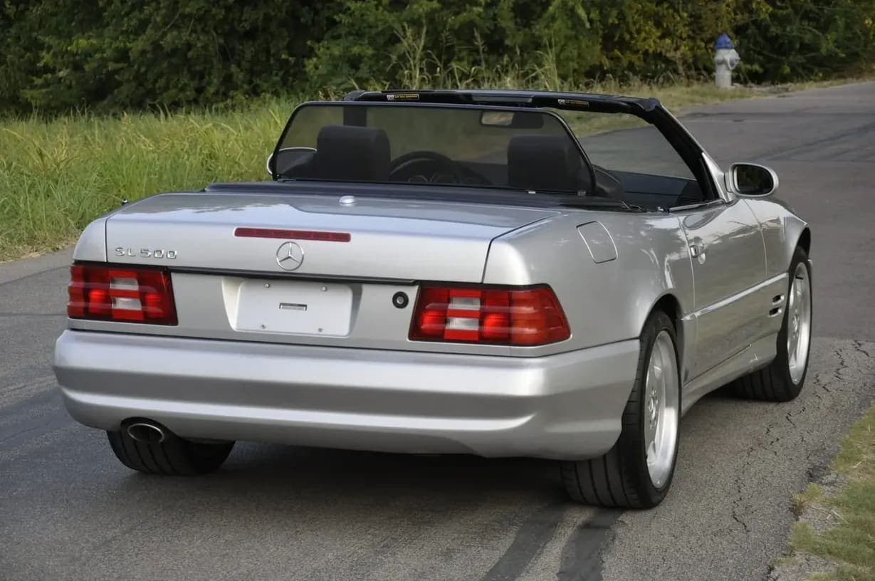 2001 Mercedes-Benz SL500, view