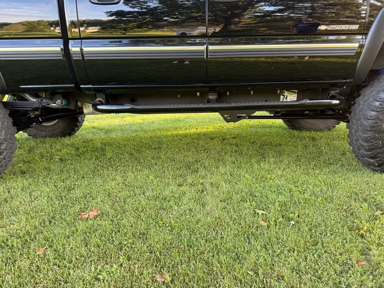 2002 Chevrolet Silverado 2500HD LS, view