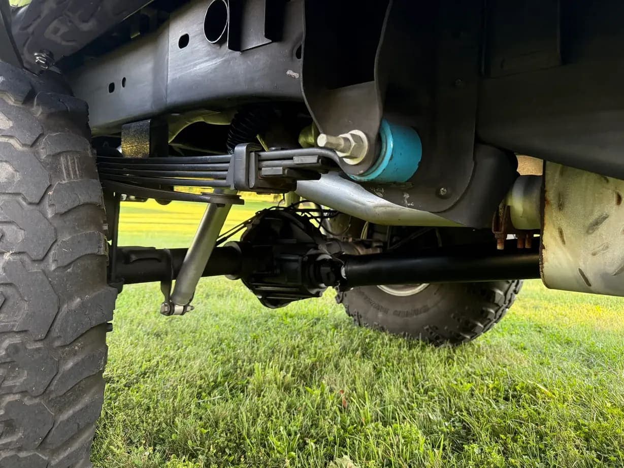 2002 Chevrolet Silverado 2500HD LS, view
