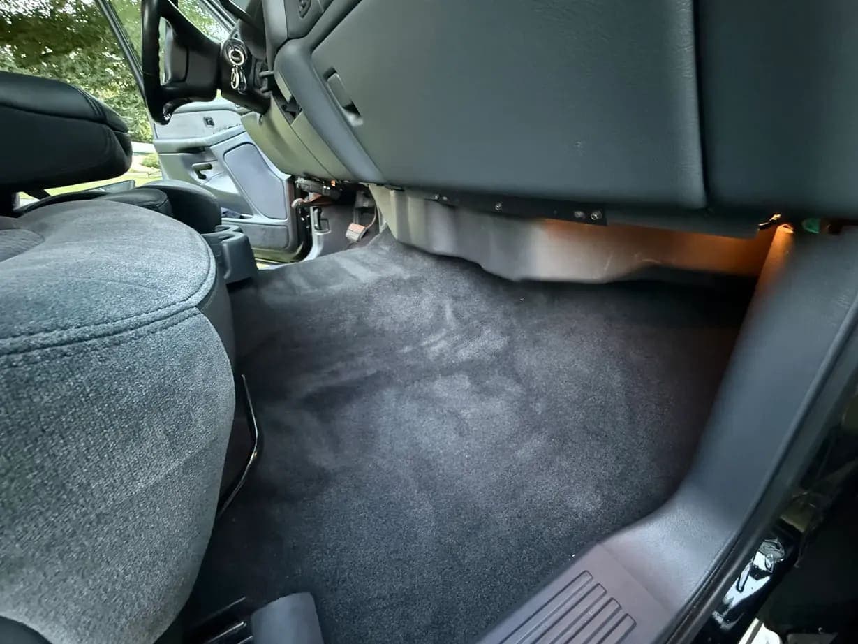 2002 Chevrolet Silverado 2500HD LS, view