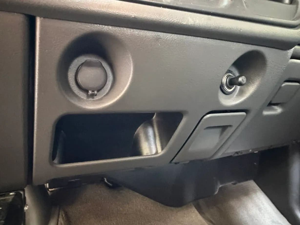 2003 Chevrolet Silverado 2500HD LS, view
