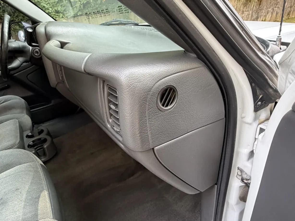 2003 Chevrolet Silverado 2500HD LS, view