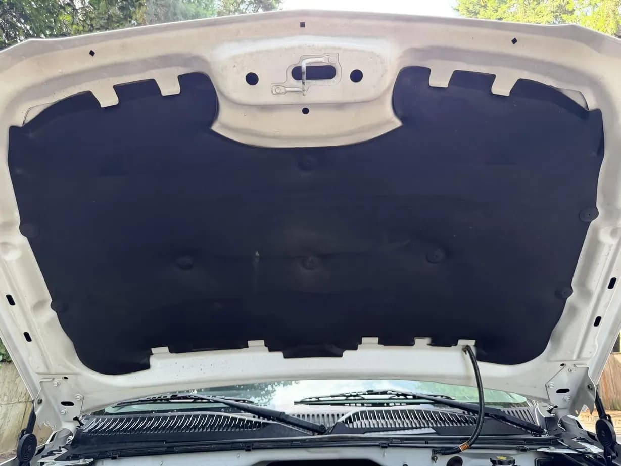 2003 Chevrolet Silverado 2500HD LS, view