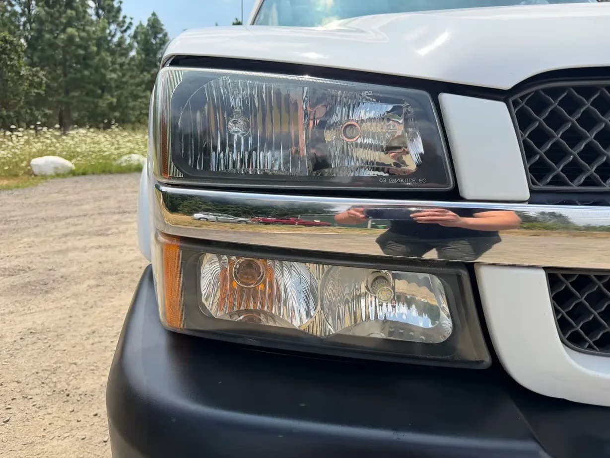 2003 Chevrolet Silverado 2500HD LS, view