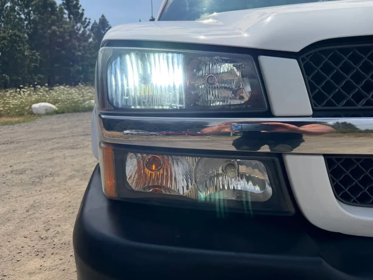 2003 Chevrolet Silverado 2500HD LS, view