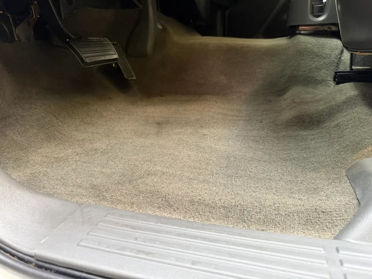 2003 Chevrolet Silverado 2500HD LS, view