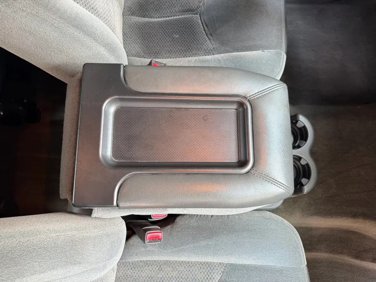2003 Chevrolet Silverado 2500HD LS, view