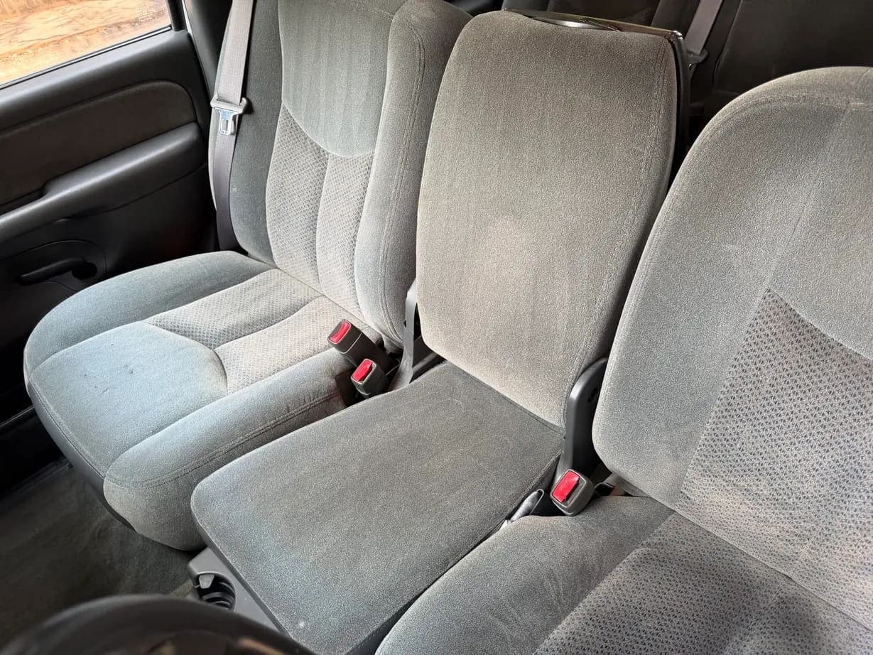 2003 Chevrolet Silverado 2500HD LS, view