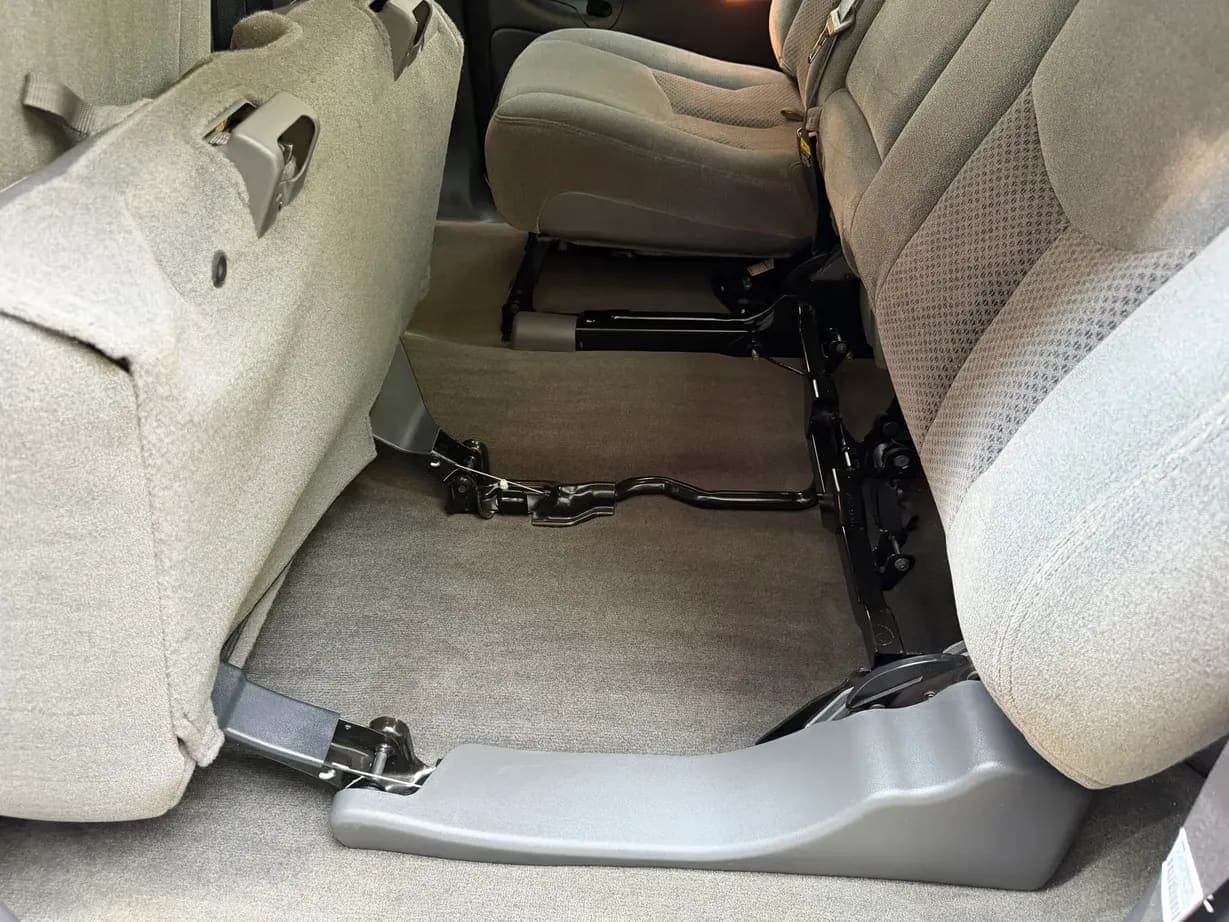2003 Chevrolet Silverado 2500HD LS, view