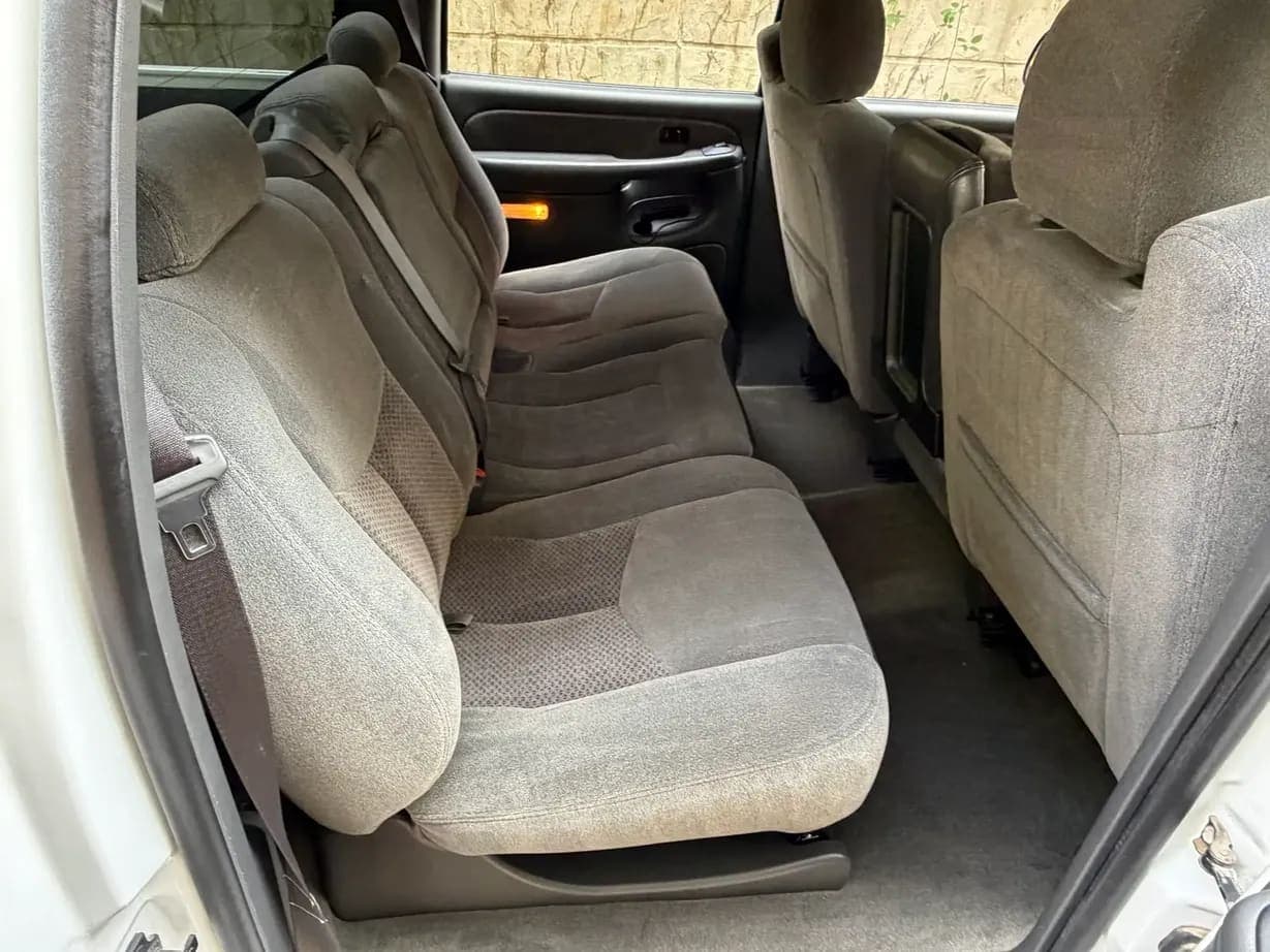 2003 Chevrolet Silverado 2500HD LS, view