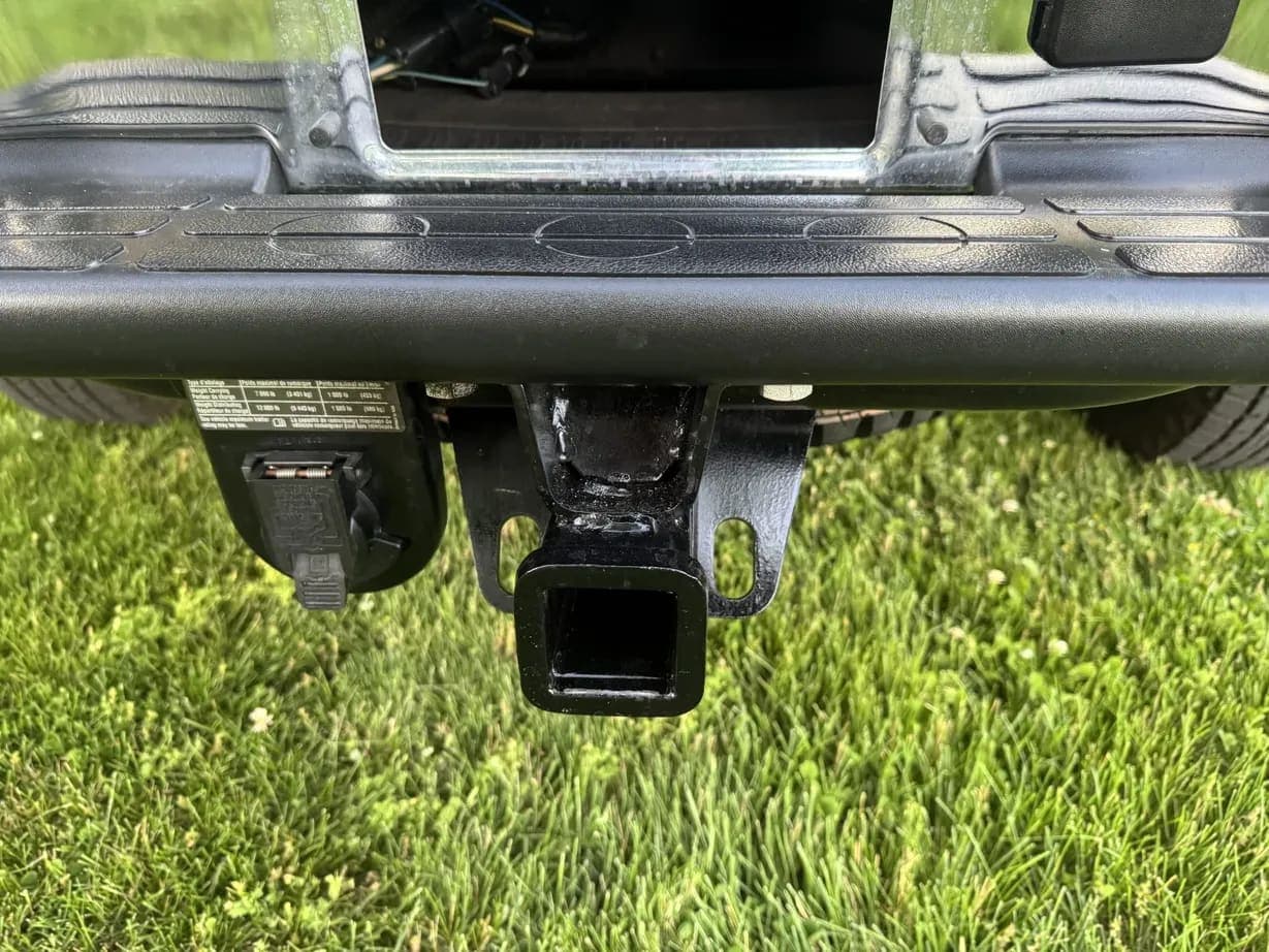 2003 Chevrolet Silverado 2500HD LT, view