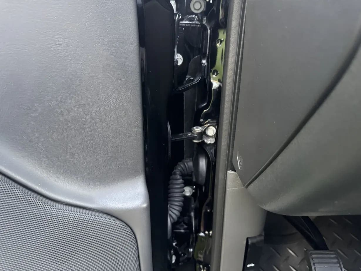2003 Chevrolet Silverado 2500HD LT, view