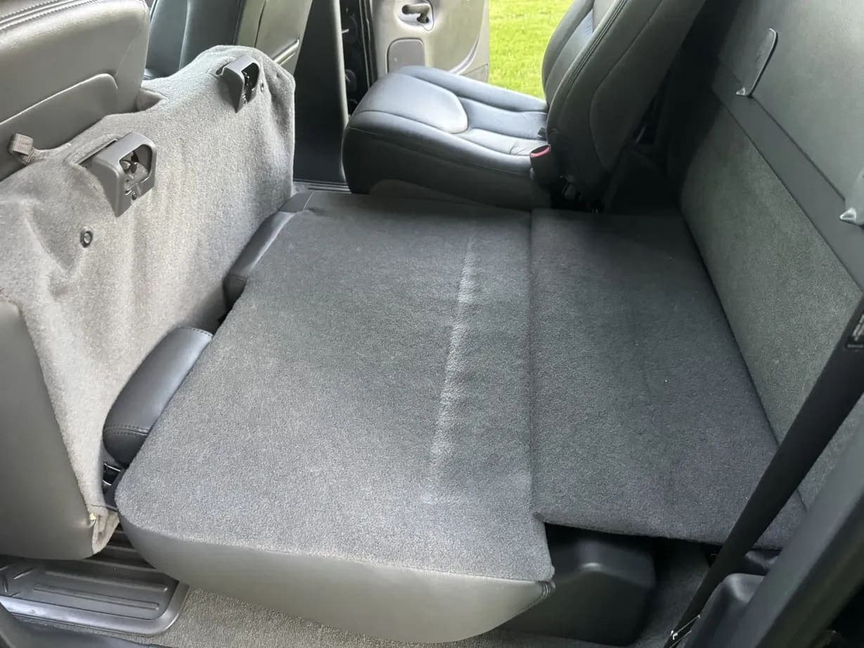 2003 Chevrolet Silverado 2500HD LT, view