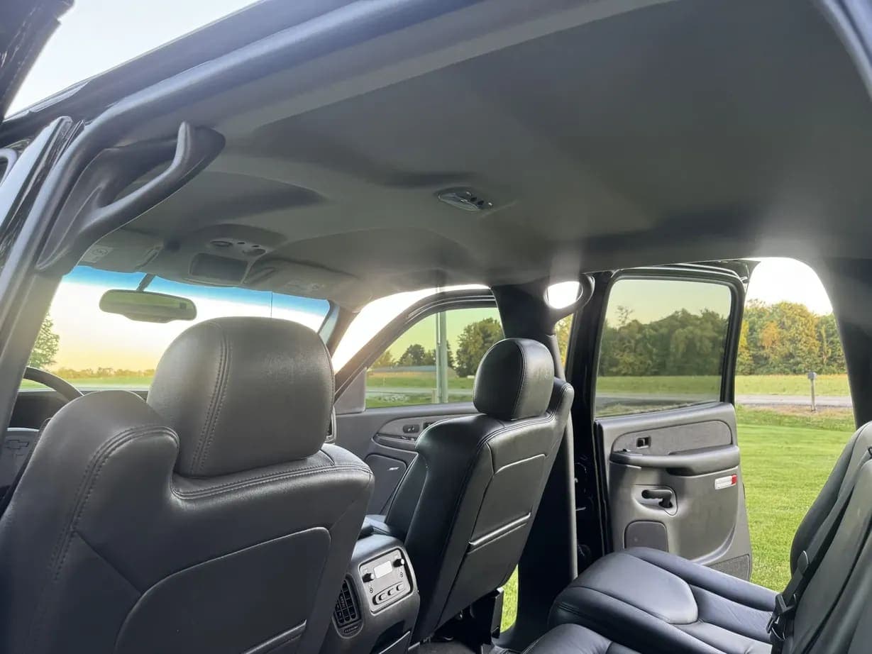 2003 Chevrolet Silverado 2500HD LT, view
