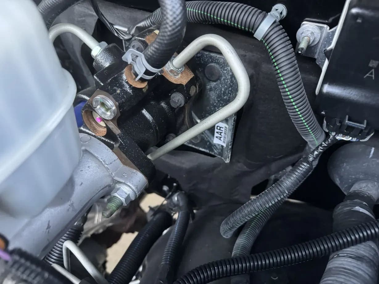 2003 Chevrolet Silverado 2500HD LT, view
