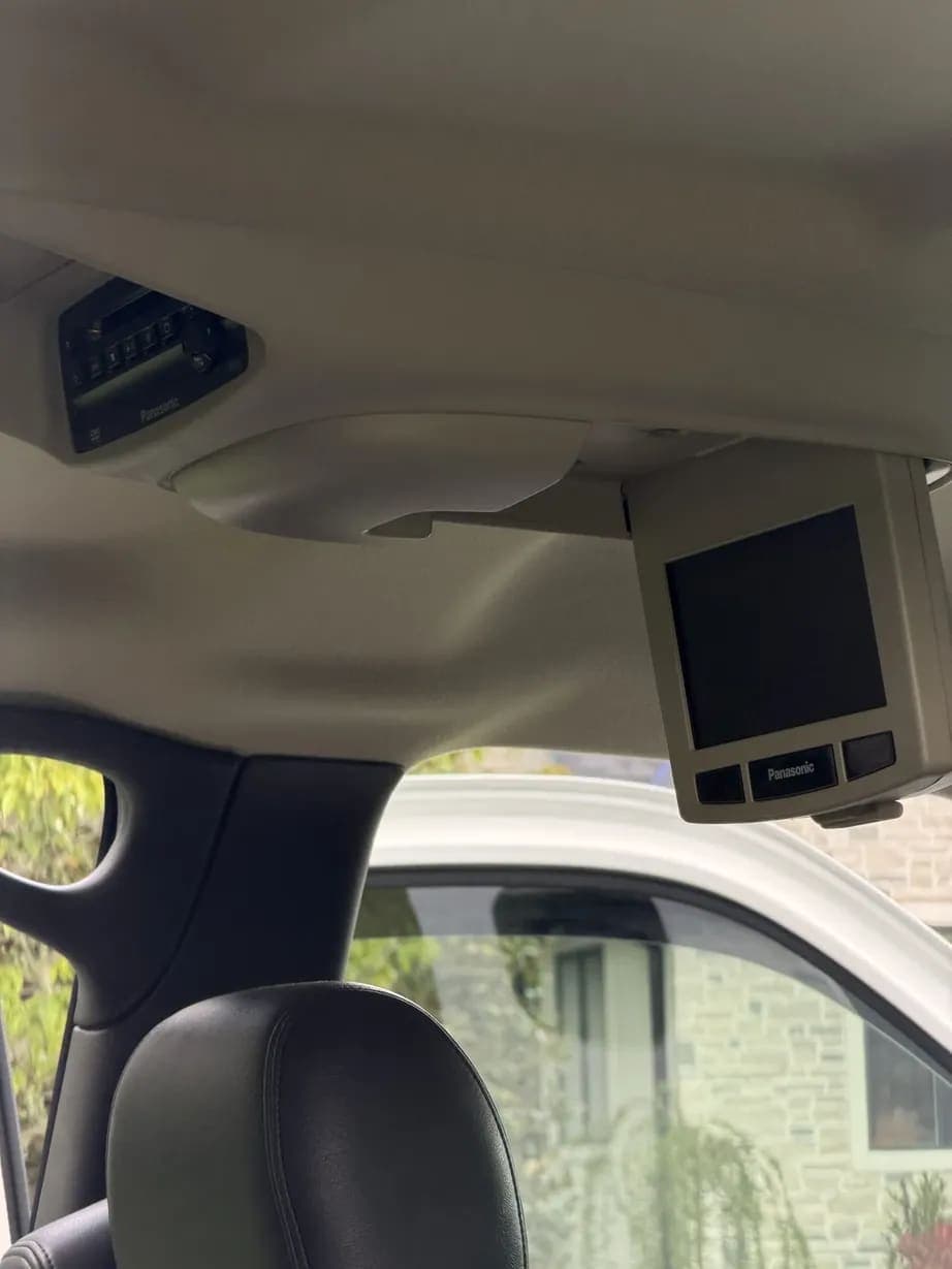 2007 Chevrolet Silverado 3500 Classic LT, view