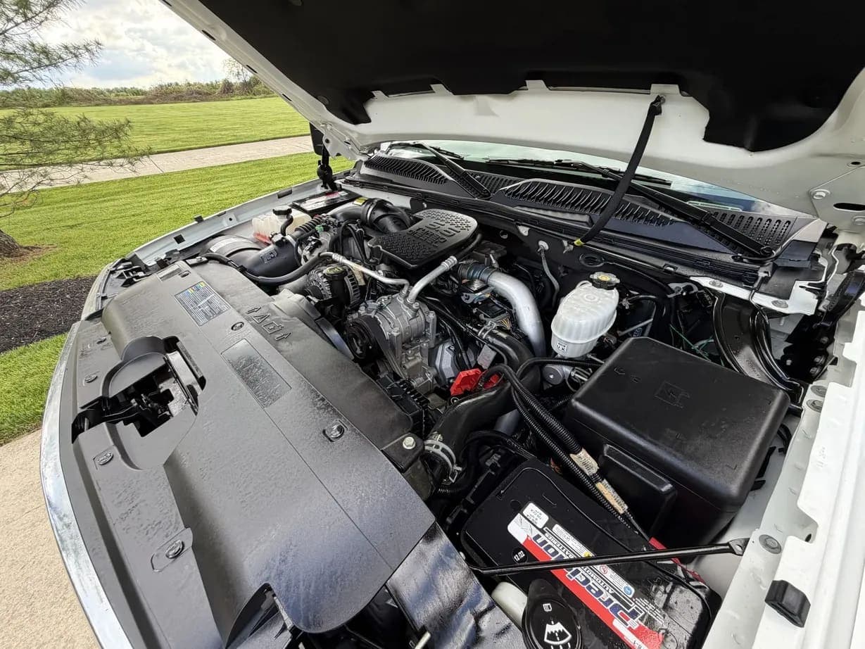 2007 Chevrolet Silverado 3500 Classic LT, view