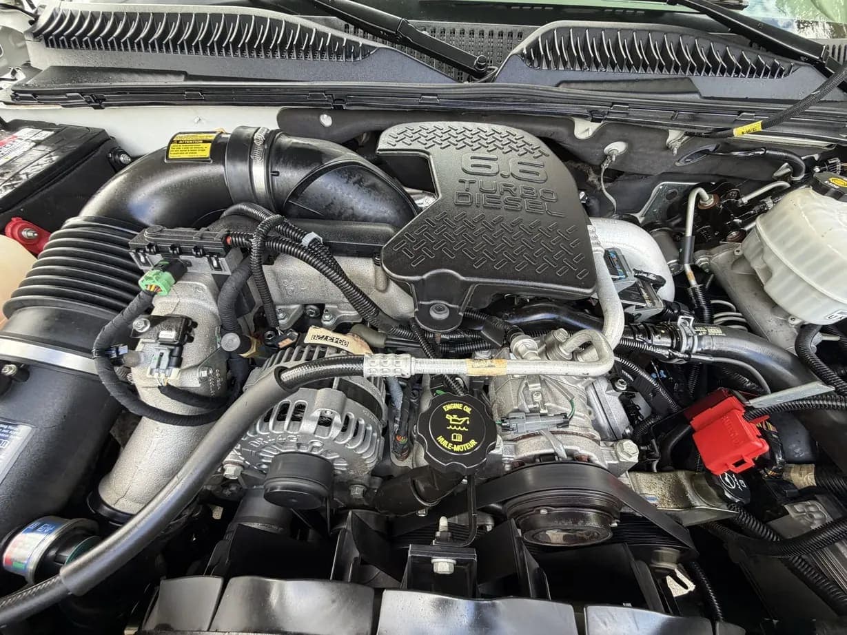 2007 Chevrolet Silverado 3500 Classic LT, view