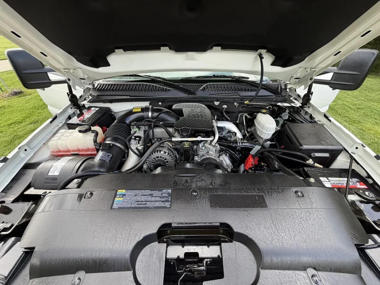 2007 Chevrolet Silverado 3500 Classic LT, view