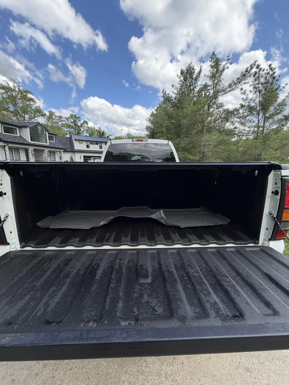 2007 Chevrolet Silverado 3500 Classic LT, view