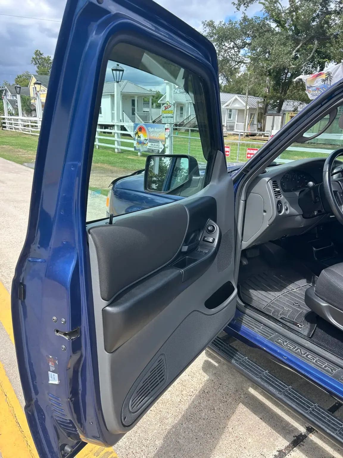 2008 Ford Ranger XLT, view
