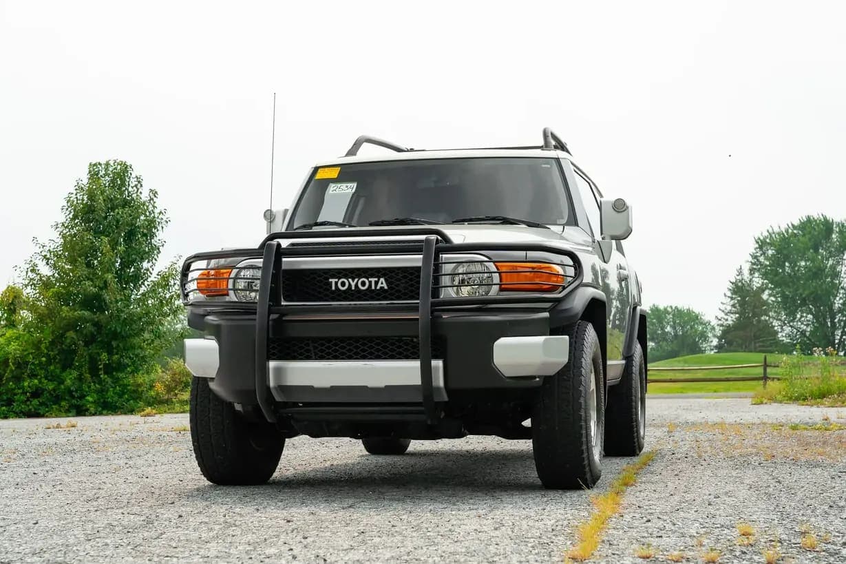 2010 Toyota FJ Cruiser, view