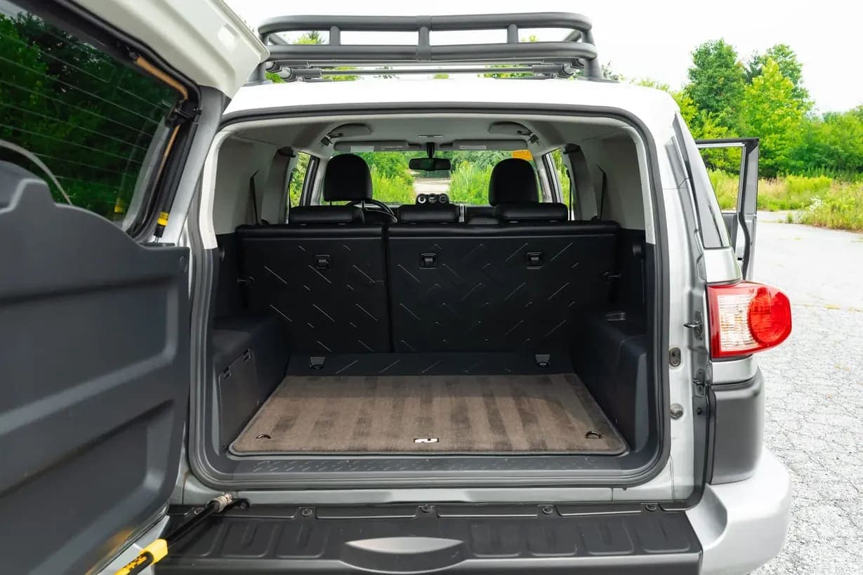 2010 Toyota FJ Cruiser, view