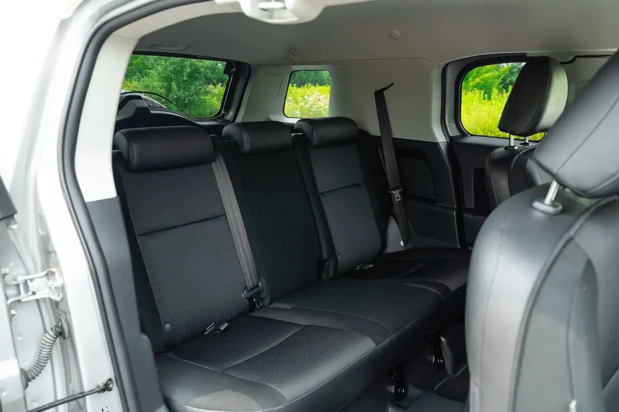 2010 Toyota FJ Cruiser, view