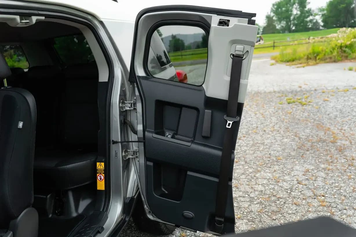 2010 Toyota FJ Cruiser, view