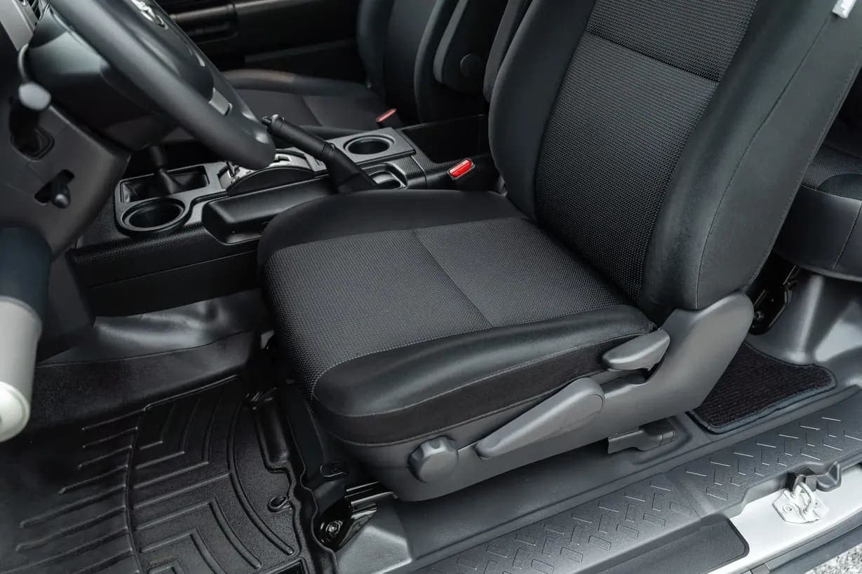 2010 Toyota FJ Cruiser, view