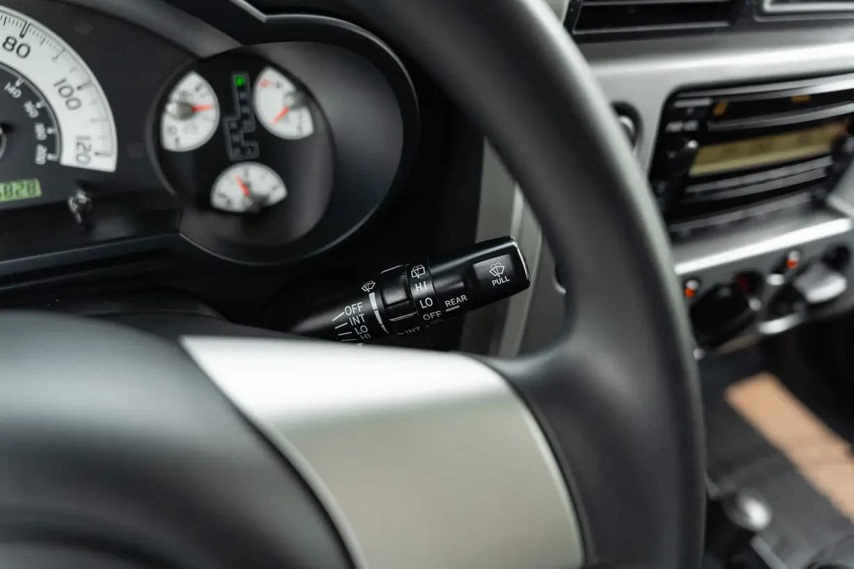 2010 Toyota FJ Cruiser, view