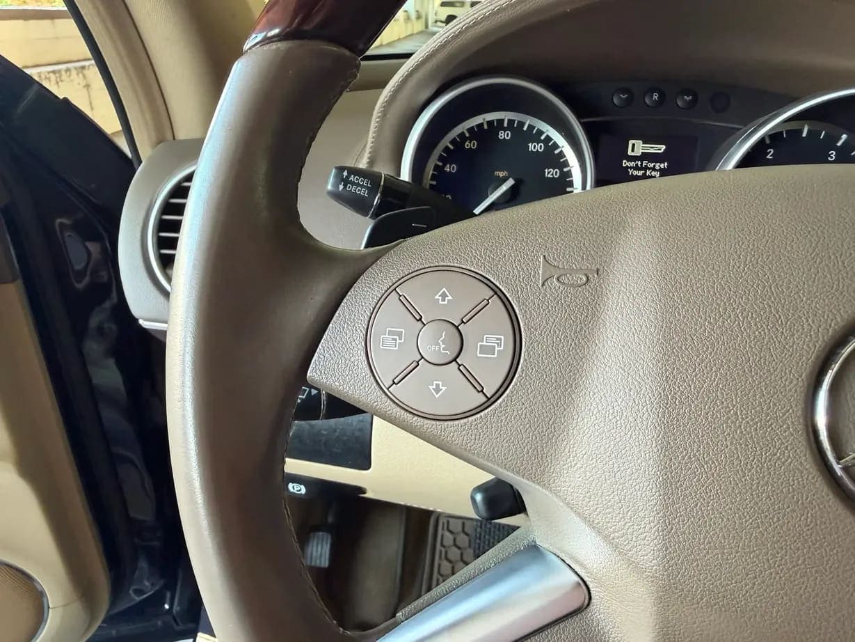 2012 Mercedes-Benz GL350 BlueTEC 4MATIC, view