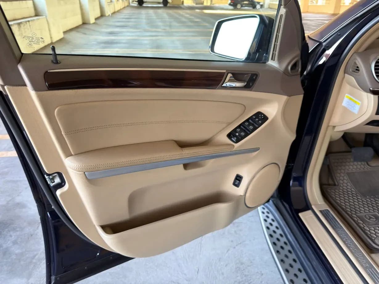 2012 Mercedes-Benz GL350 BlueTEC 4MATIC, view