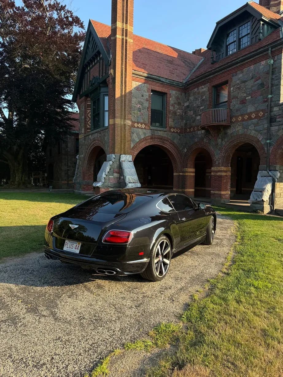 2014 Bentley Continental GT V8 S Mulliner, view