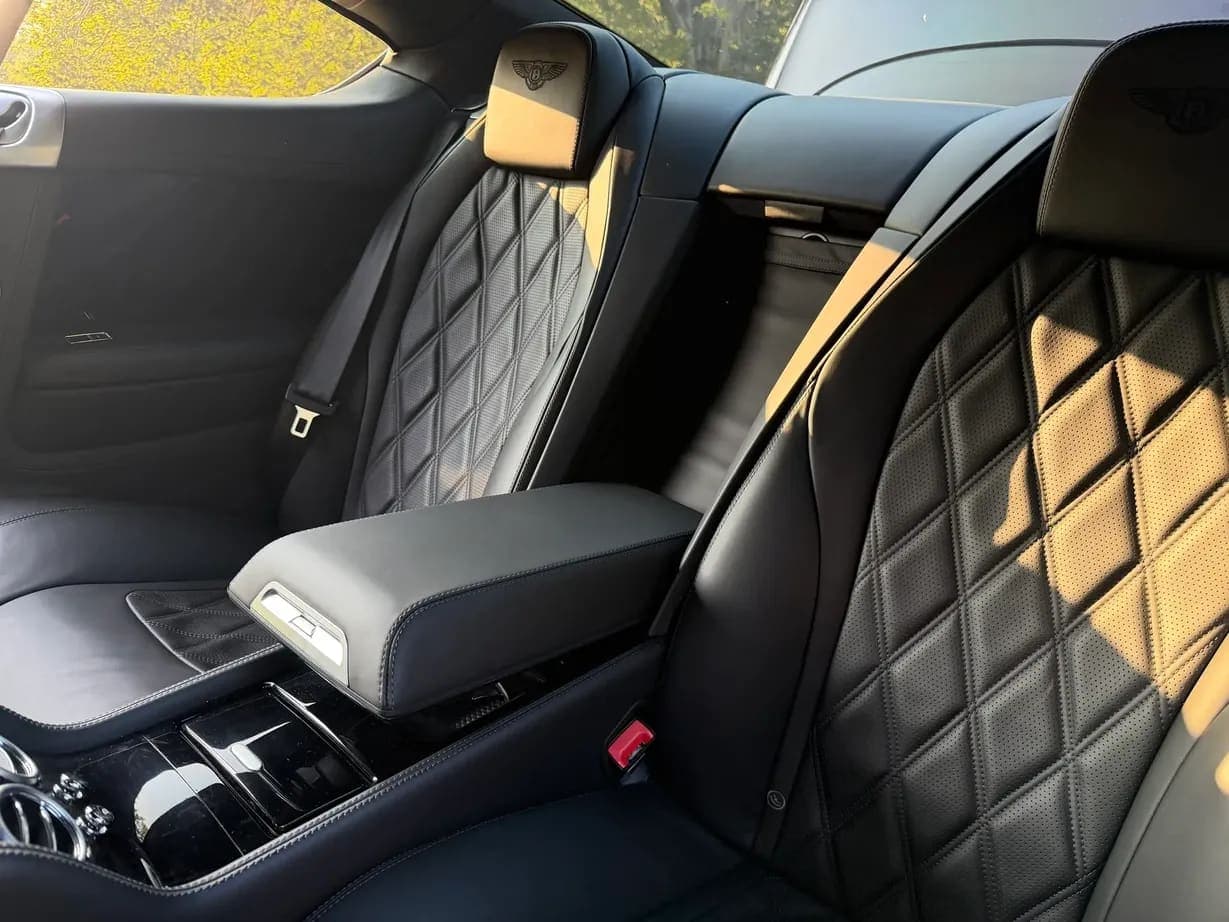 2014 Bentley Continental GT V8 S Mulliner, view