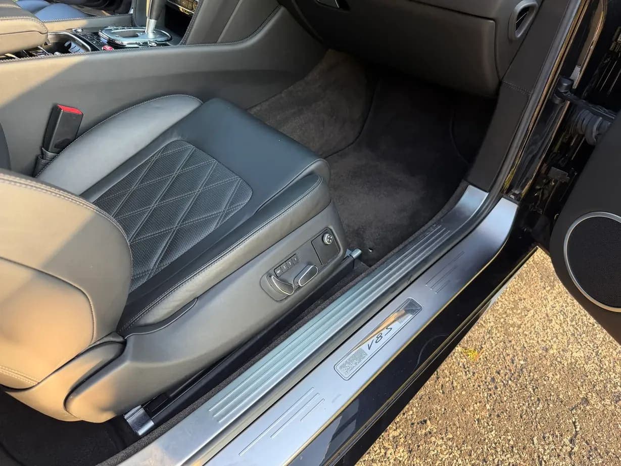 2014 Bentley Continental GT V8 S Mulliner, view