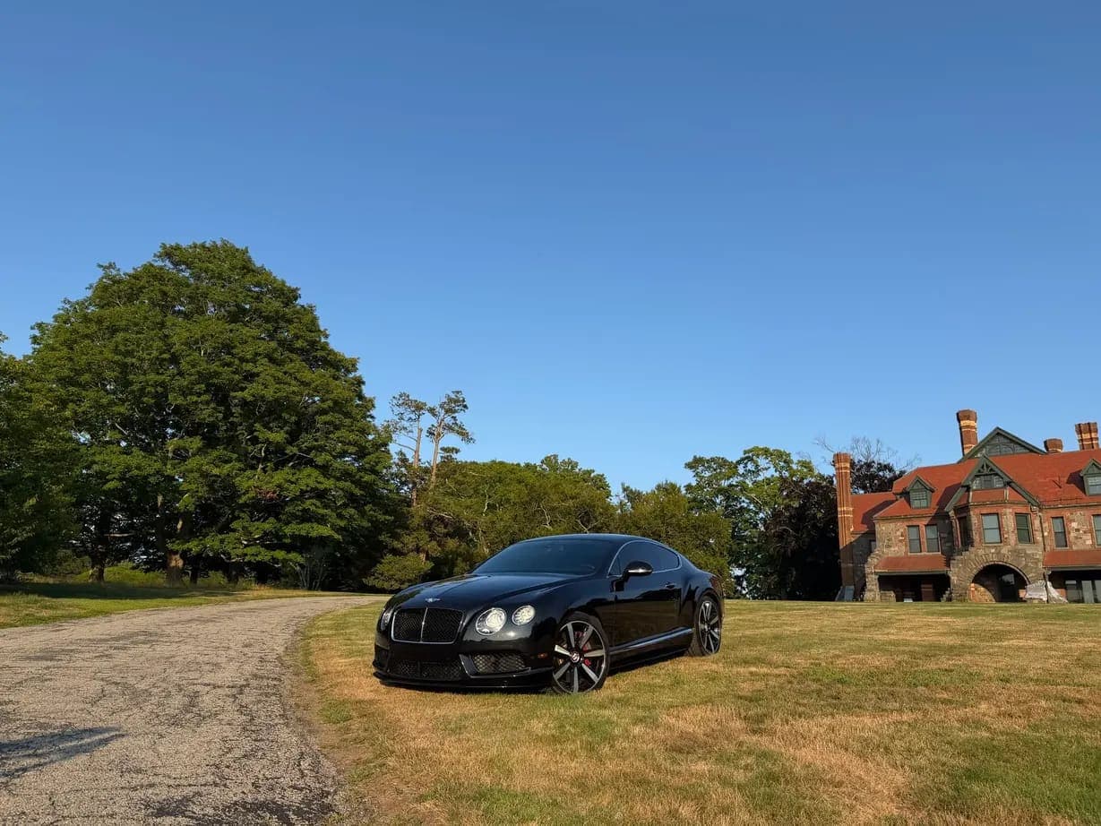 2014 Bentley Continental GT V8 S Mulliner, view