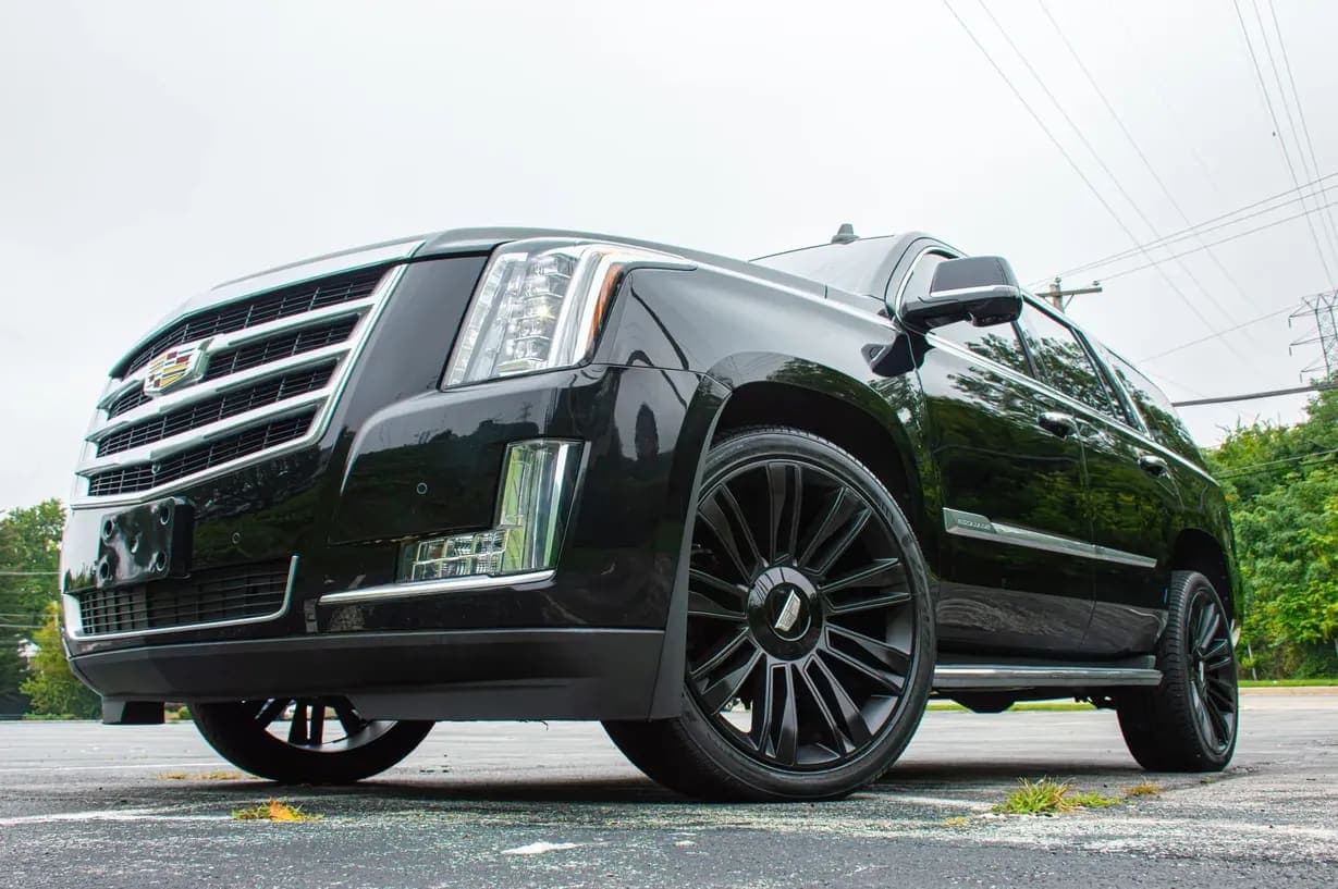 2015 Cadillac Escalade Luxury, view