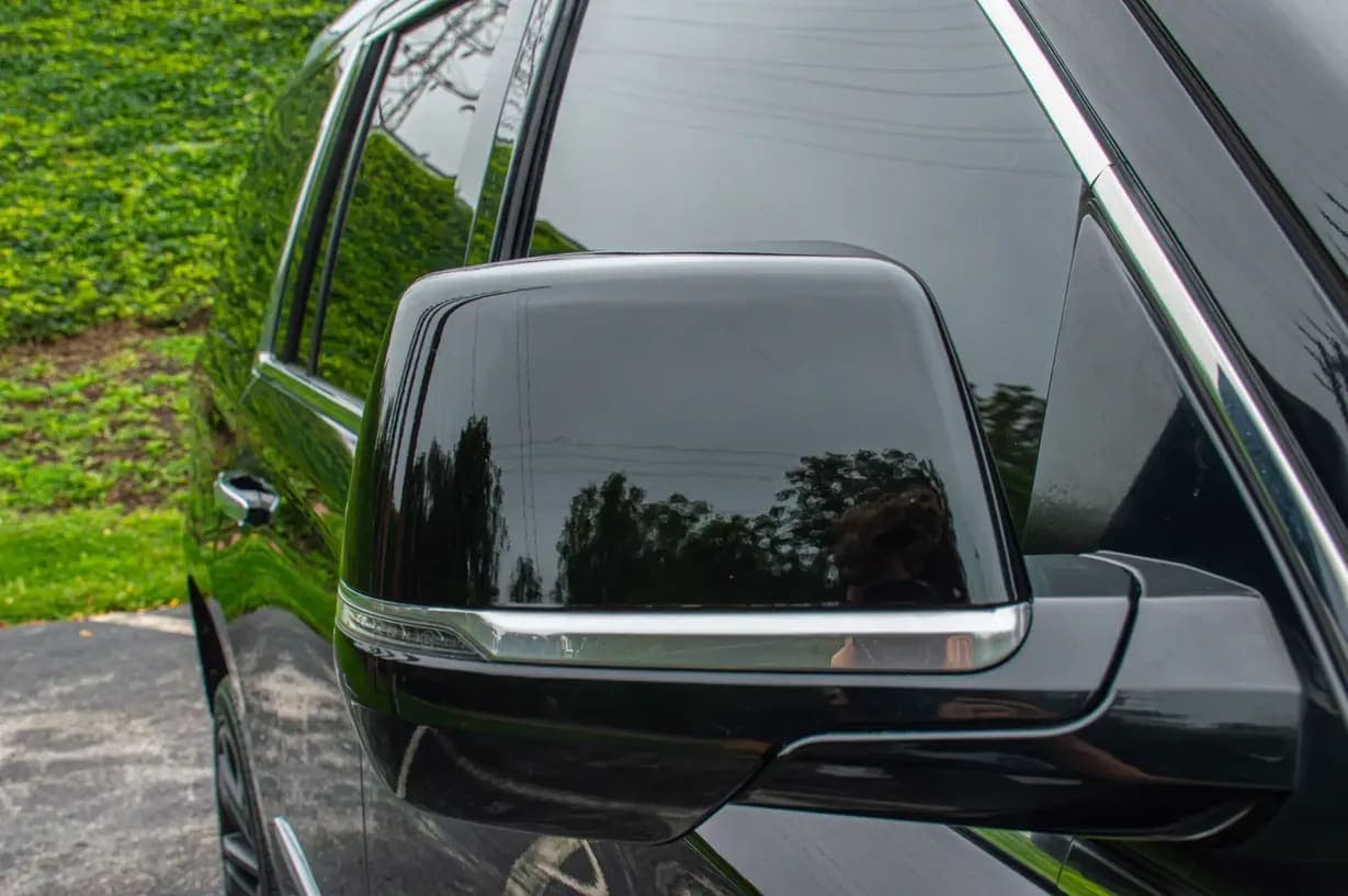 2015 Cadillac Escalade Luxury, view