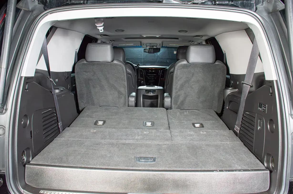 2015 Cadillac Escalade Luxury, view
