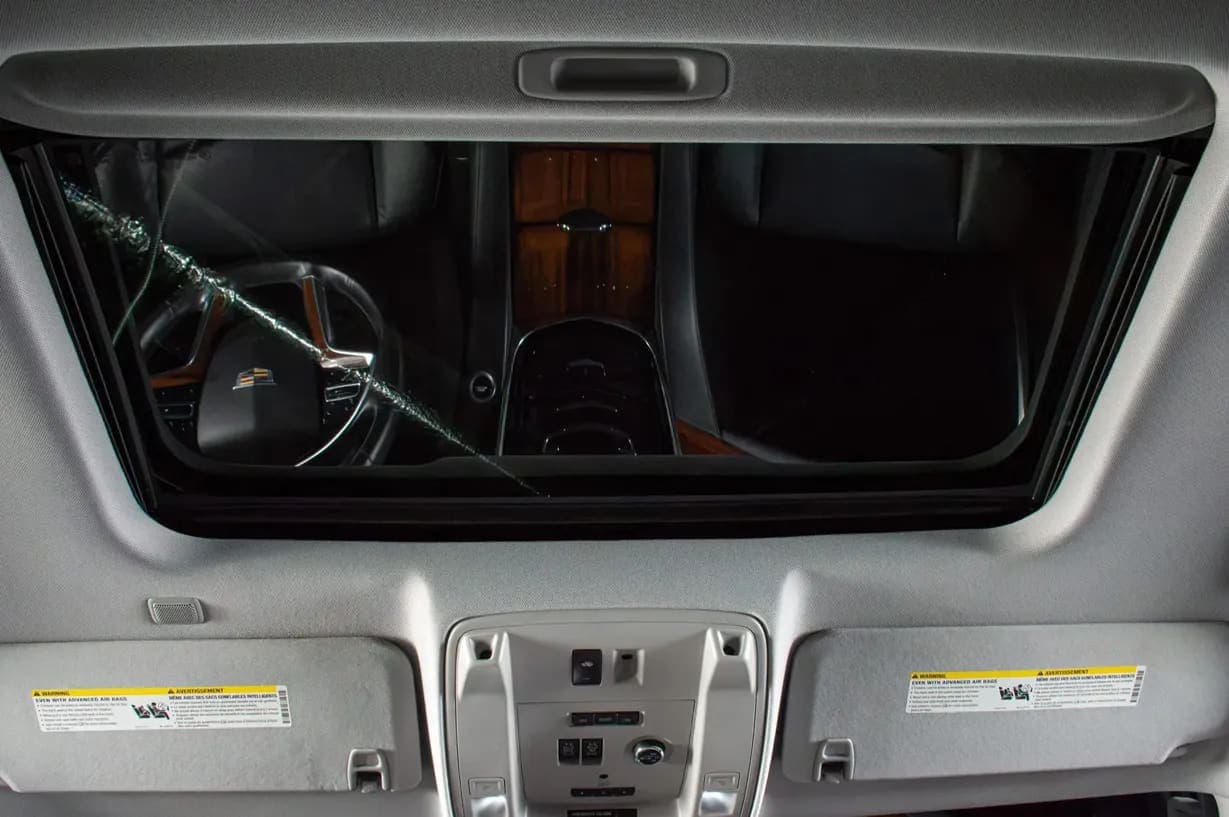 2015 Cadillac Escalade Luxury, view