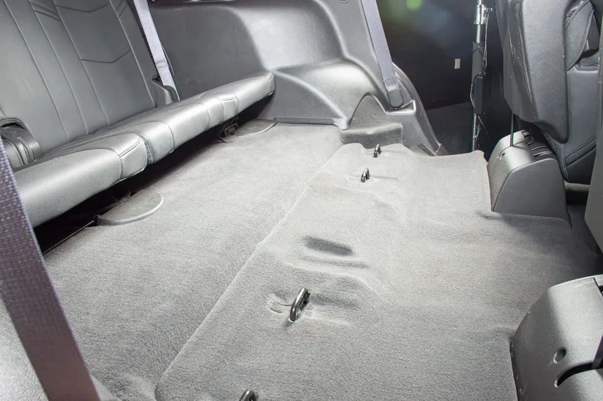 2015 Cadillac Escalade Luxury, view