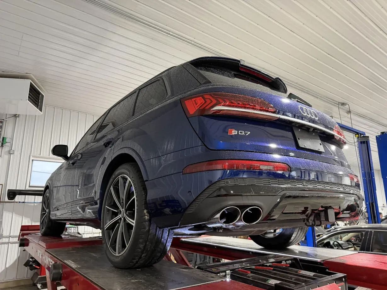 2020 Audi SQ7, view