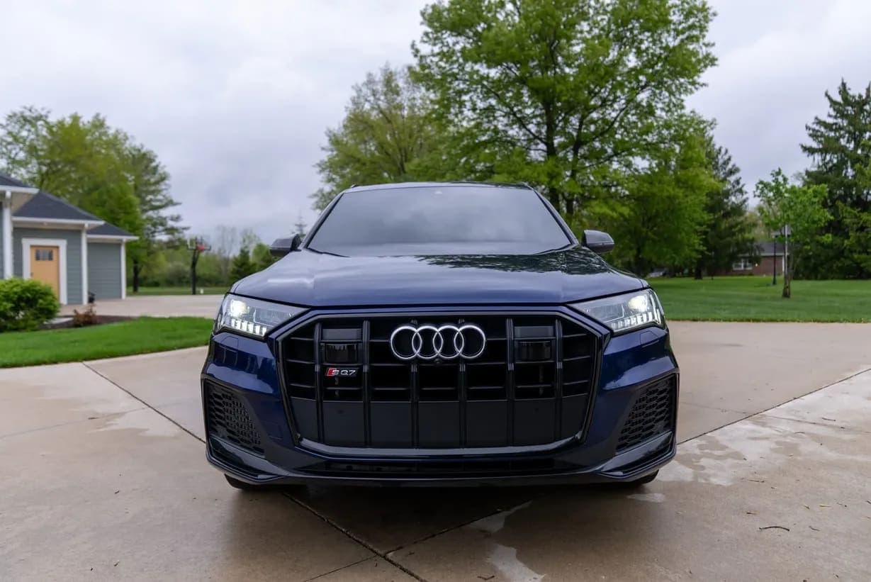2020 Audi SQ7, view