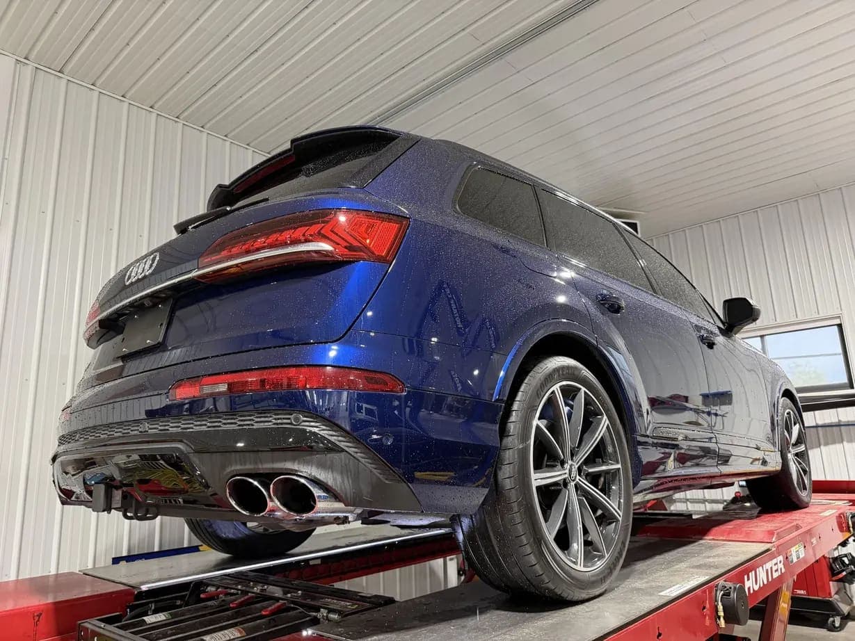2020 Audi SQ7, view